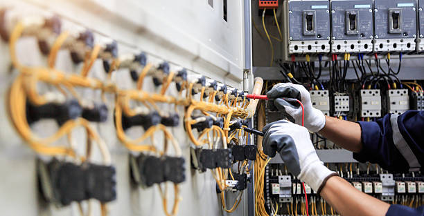 Professional Electrician technician working in Riverside, CA